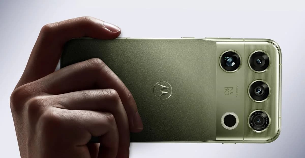 Motorola Announces Signature 27 Flagship with Snapdragon 8 Elite Extreme