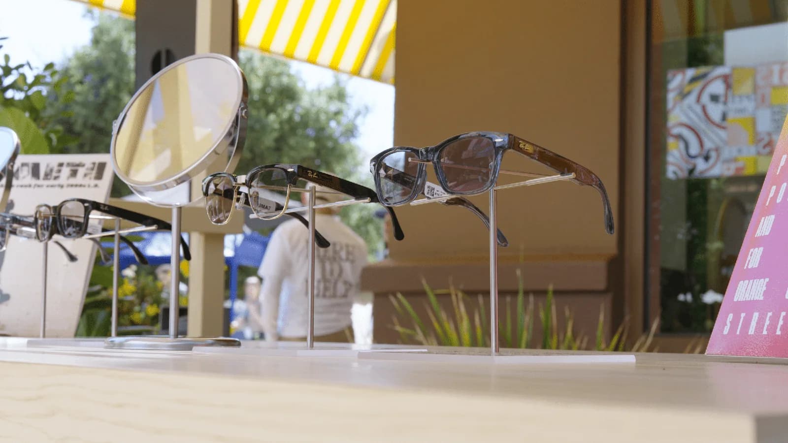 Meta Ditches the Camera on Its Newest Smart Glasses